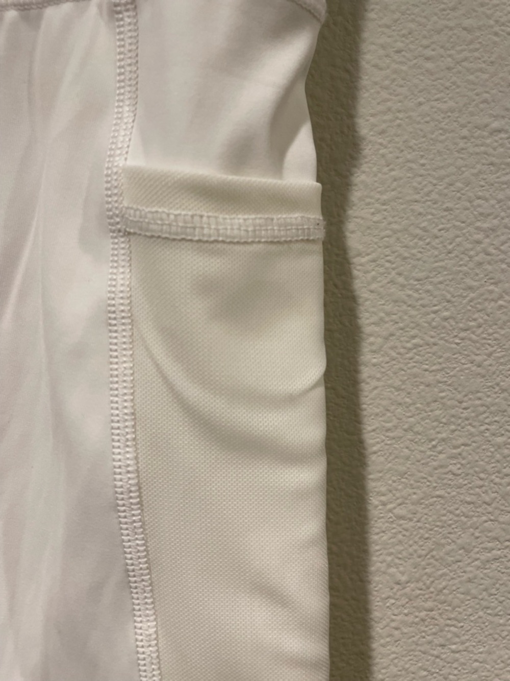 aerie High-Rise White/cream Bike Shorts with Side Pockets. Sz S - Picture 5 of 6